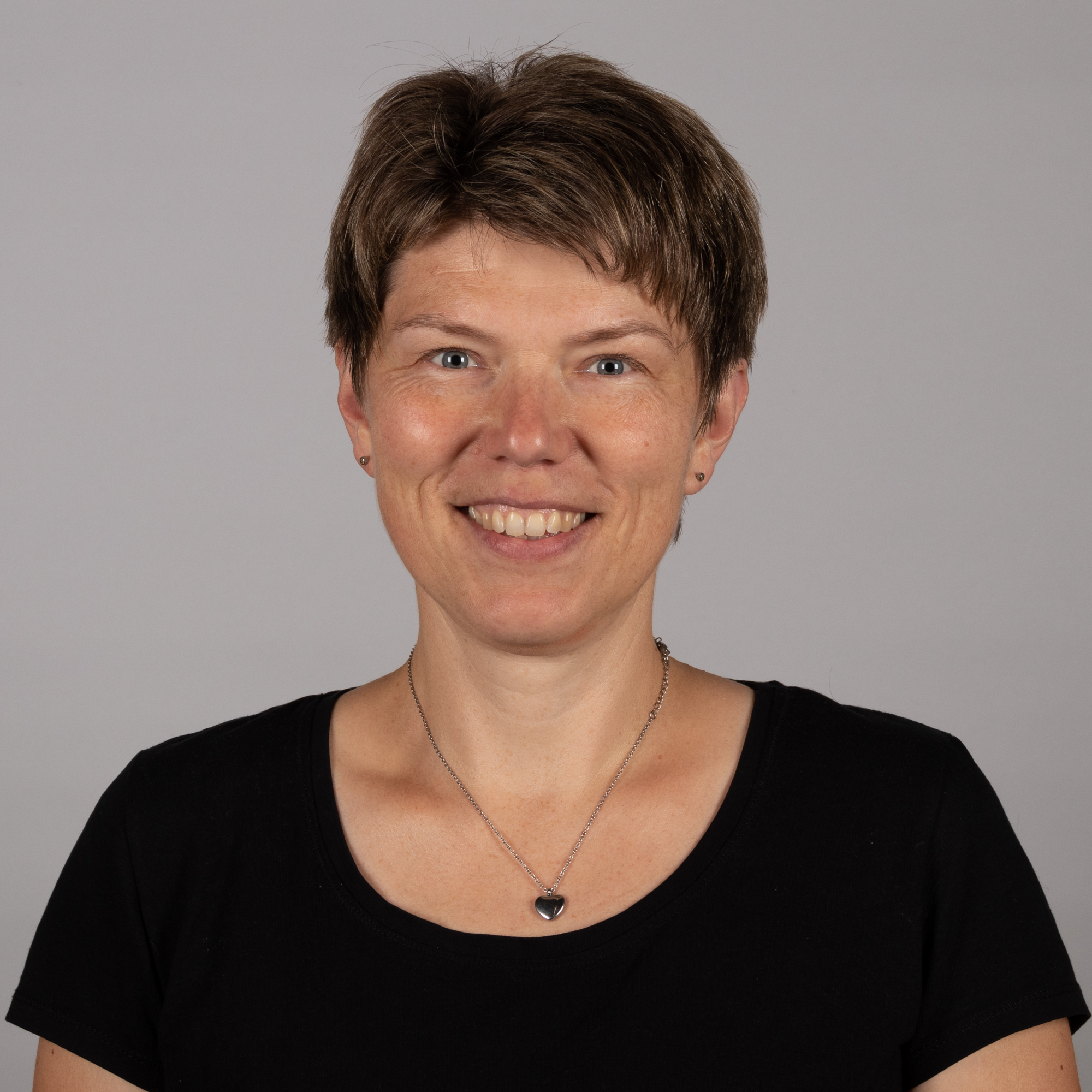 001_Strothmann_Ulla_Turnen