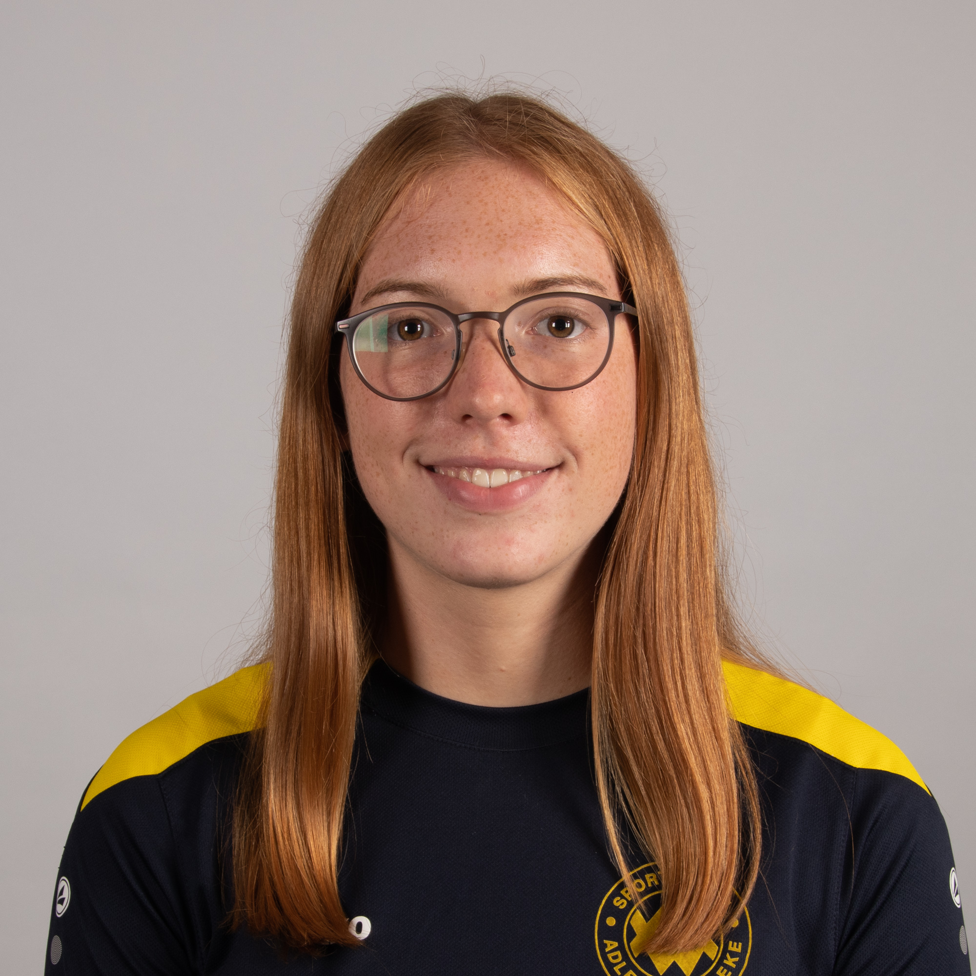 005_Kahmann_Marie_Schwimmen