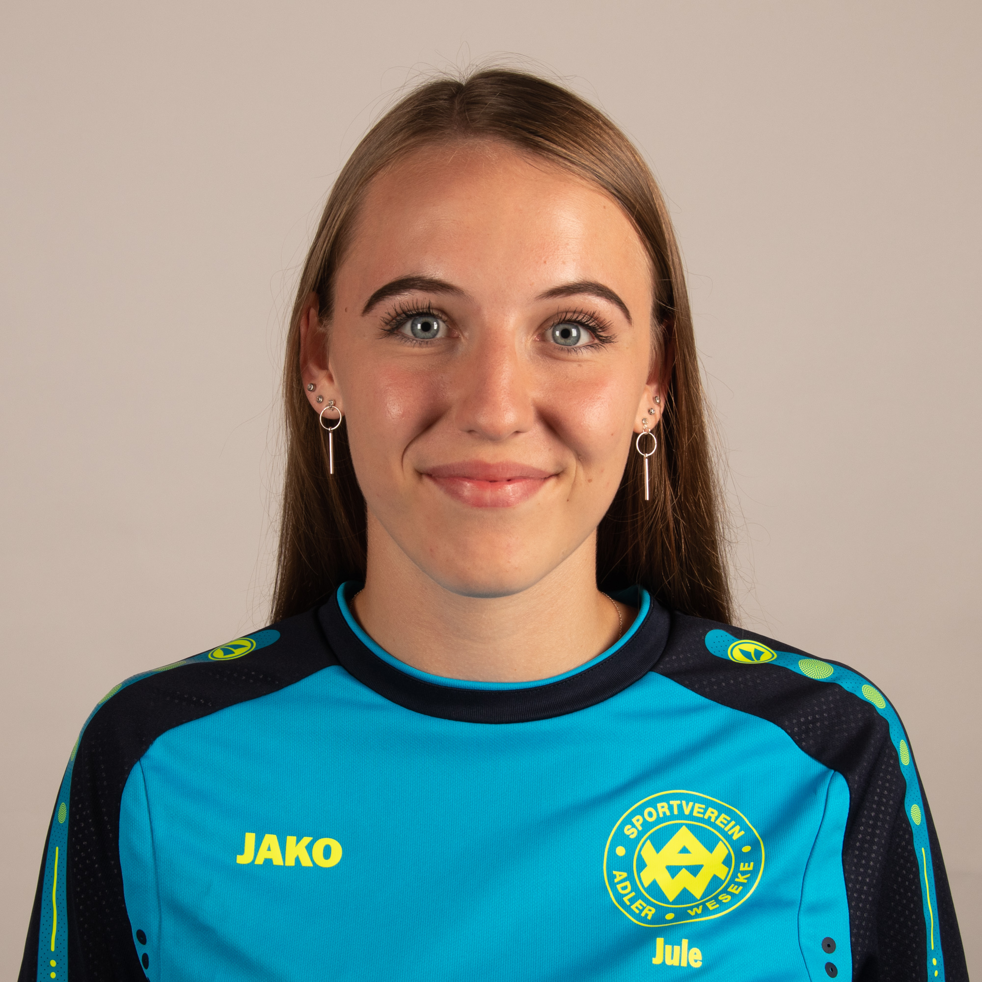 006_Späker_Jule_Schwimmen